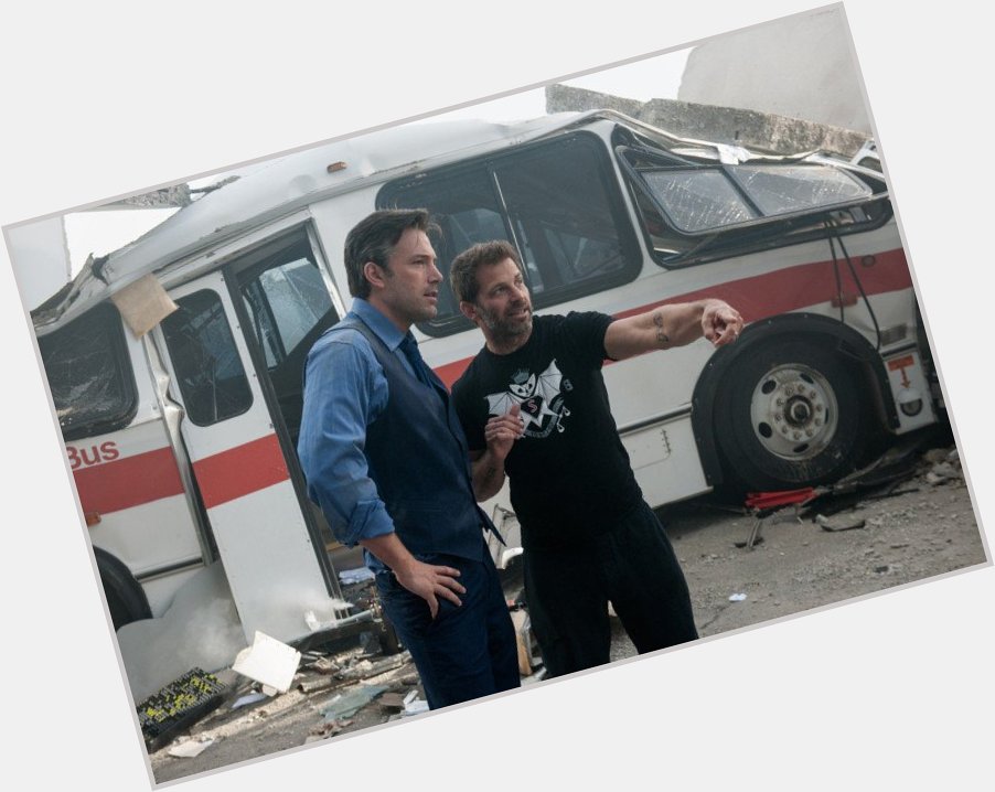 Happy birthday to zack snyder, a great guy that has all my respect. 