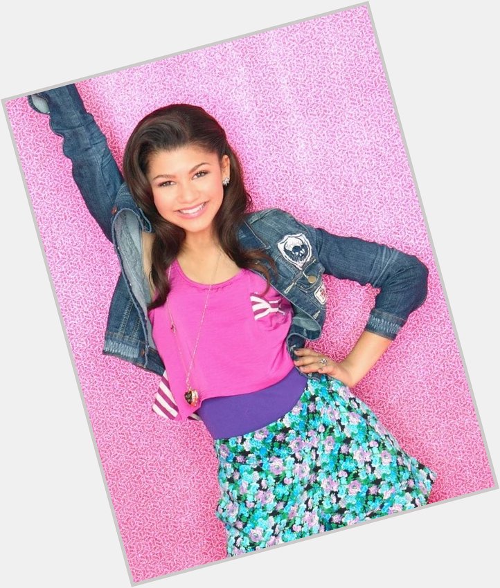 Happy 26th birthday to the beautiful and talented Zendaya 