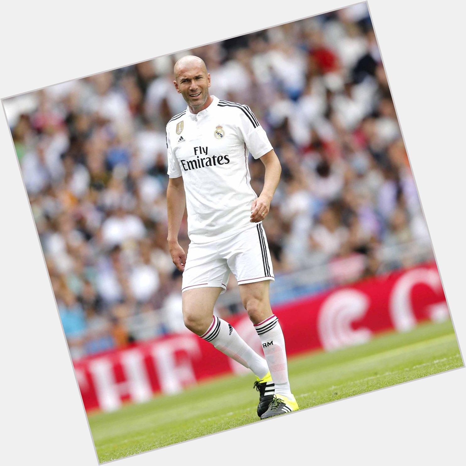 Happy birthday to Zinedine Zidane who turns 43 today!  