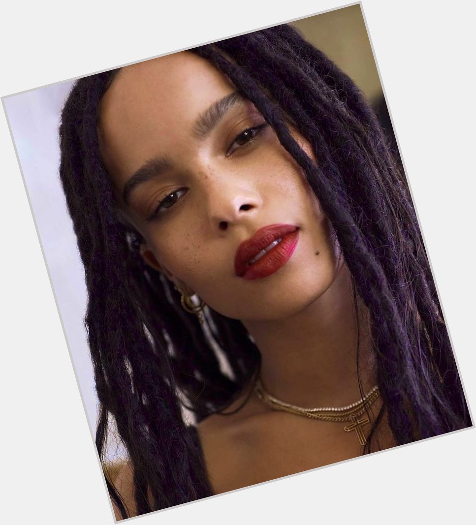 You are legally obligated to tell zoë kravitz happy birthday today 