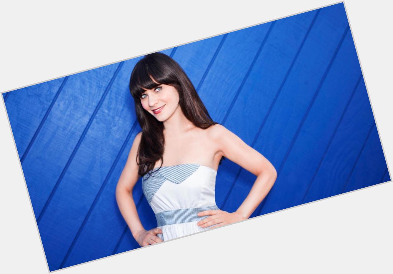 Check Out These 14 Amazing Photos of Zooey Deschanel  