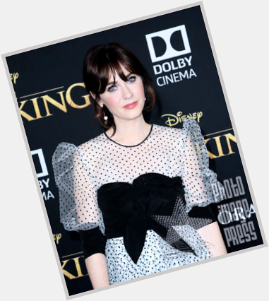 Happy Birthday Wishes to this beautifully talented lady Zooey Deschanel!            