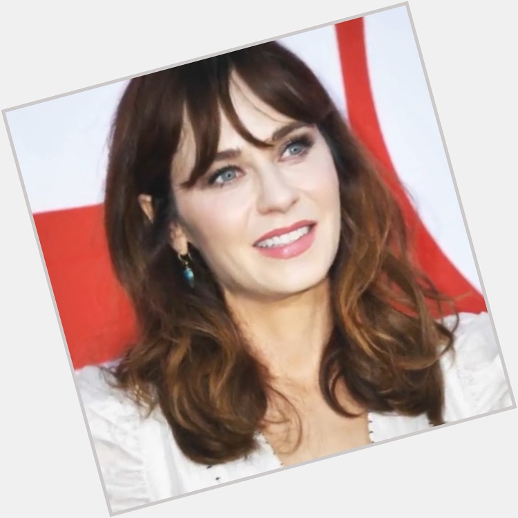 Happy birthday to our quirky queen, Zooey Deschanel 